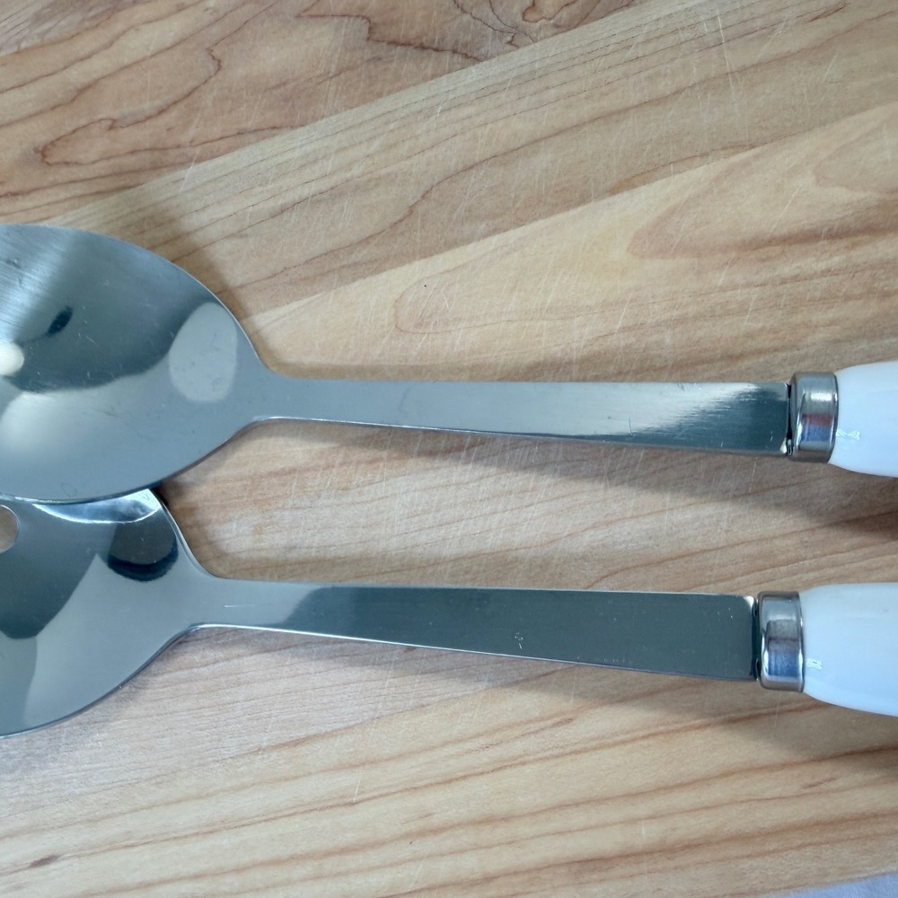 Pottery Barn Reindeer Rudolph Serving Set White Holiday Bowl and Utensils - Picture 7 of 15